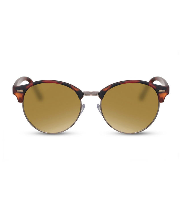 Retro Sunglasses in Tortoiseshell With Gold Smoke Lens
